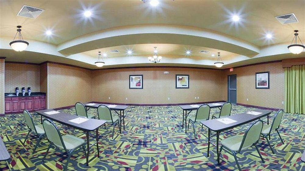 Holiday Inn Express Hotel And Suites Altus By Ihg Exterior photo