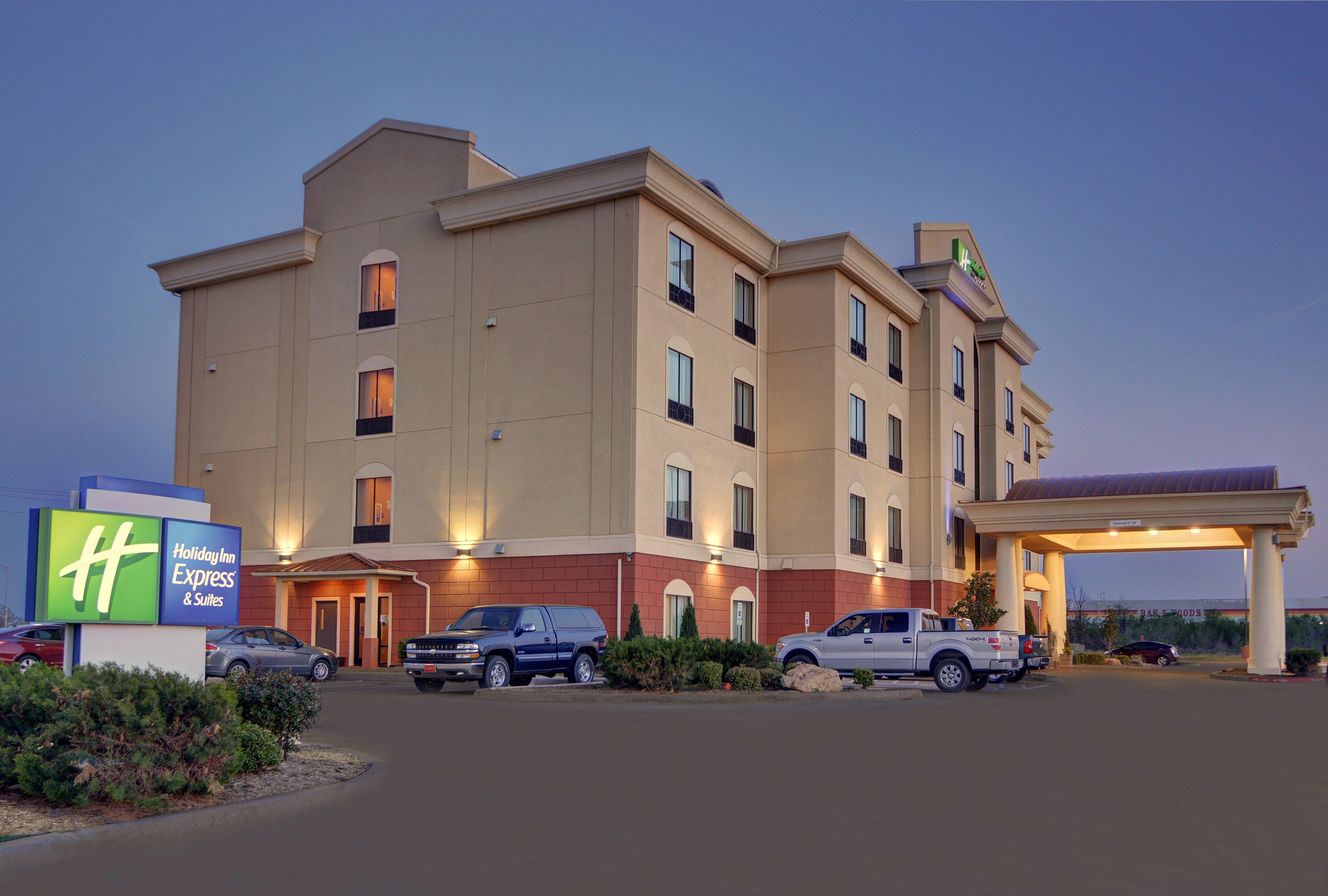Holiday Inn Express Hotel And Suites Altus By Ihg Exterior photo