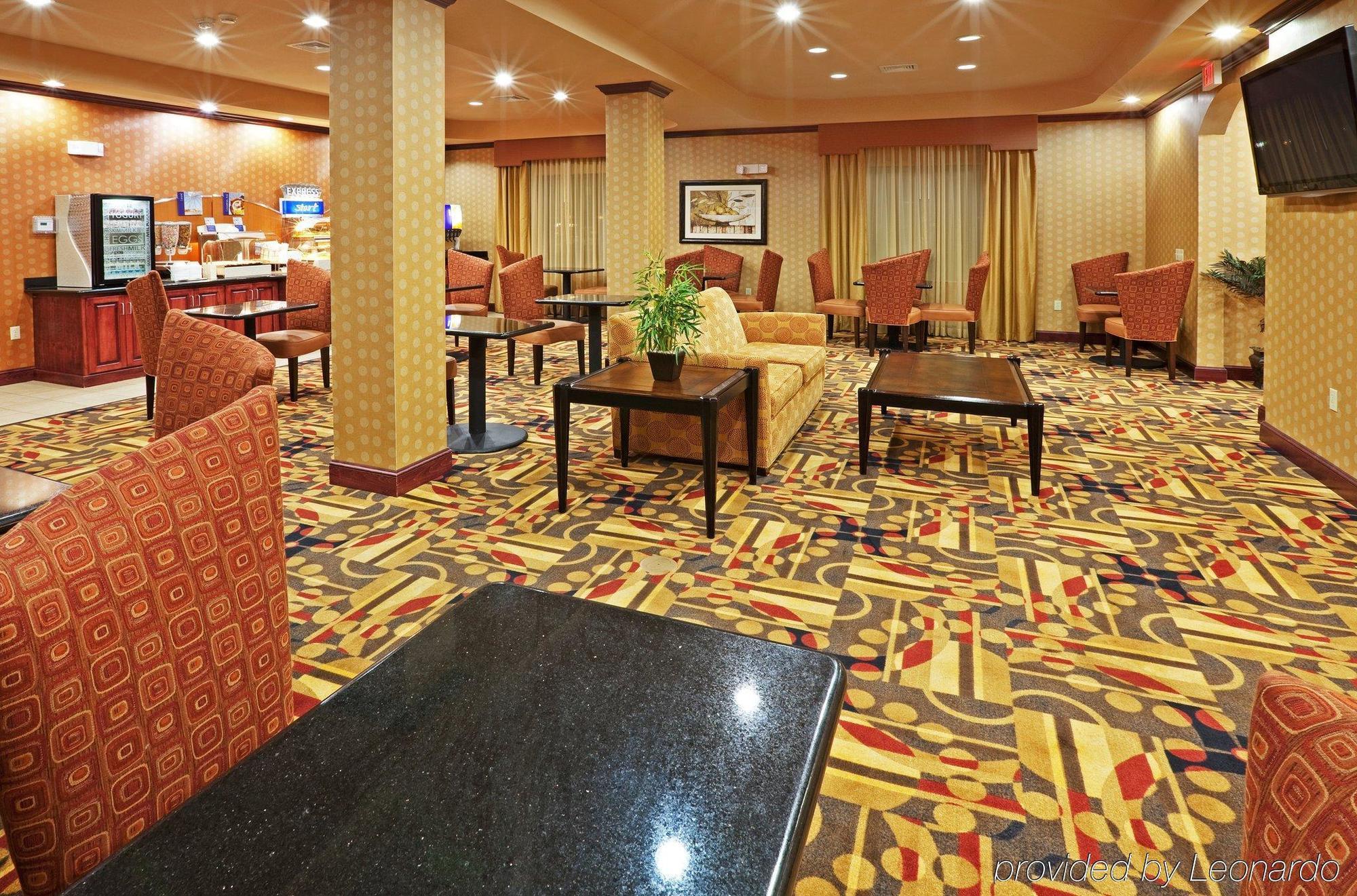 Holiday Inn Express Hotel And Suites Altus By Ihg Exterior photo