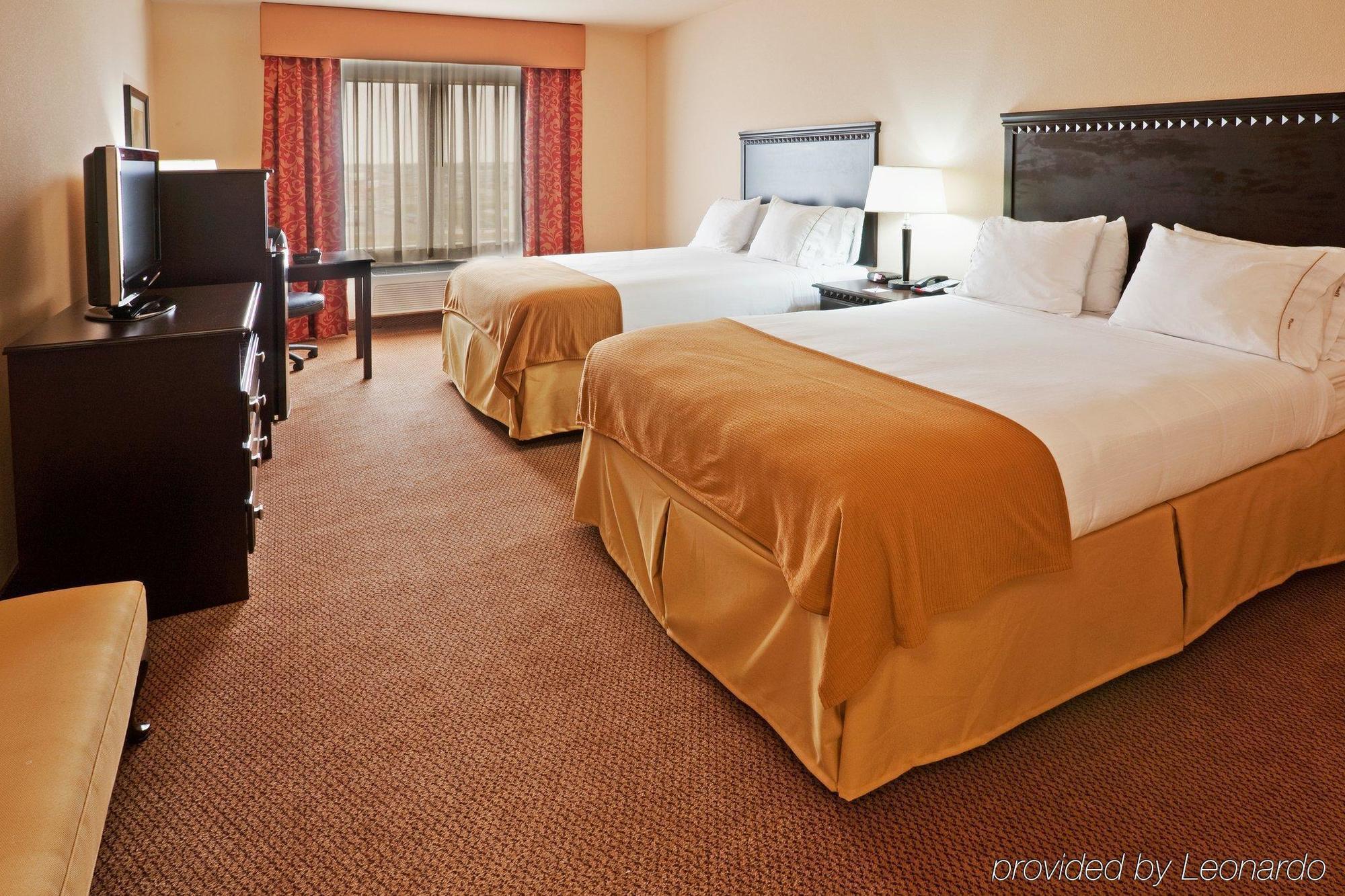 Holiday Inn Express Hotel And Suites Altus By Ihg Room photo